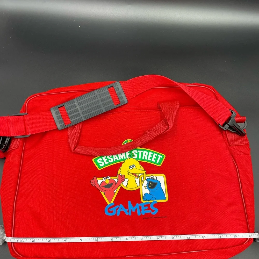 Sesame Street red 16 inch computer brief Case